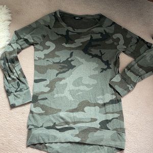 TNA Camo Long Sleeve